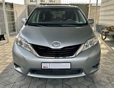 Toyota: Toyota Sienna 2012г Американка объем 2.7 Кожаный салон, не Битая с