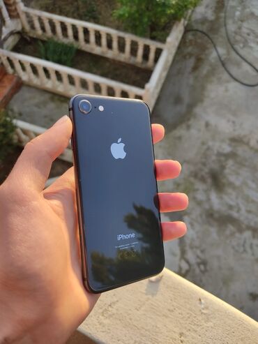 Apple iPhone: IPhone 8, 64 GB, Qara, Zəmanət, Barmaq izi