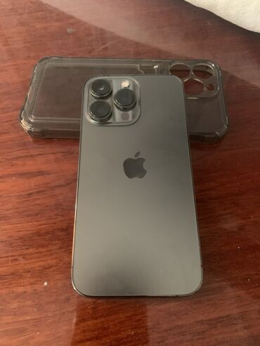 обмен на iphone xr: IPhone 13 Pro, Б/у, 256 ГБ, Графит, Чехол, 88 %