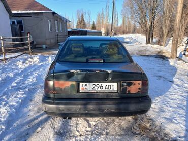 авто гаджеты: Audi S4: 1993 г., 2.6 л, Механика, Бензин, Седан