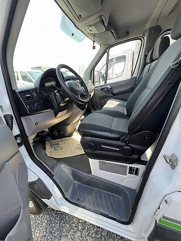 sprinter 315: Кузов бортовой Mercedes-Benz, 2010 г., Б/у, Оригинал — 9