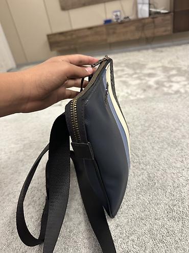 forerunner 965: Барсетка оригинал Armani Exhange 
Б/у брал за 110€ продам за 7500сом — 2