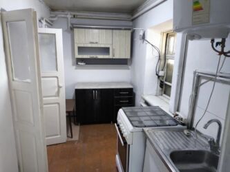 дом в аренду на 1 день: 28 м², 2 комнаты, Утепленный, Забор, огорожен