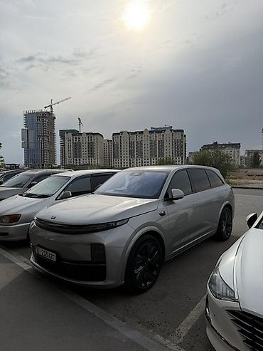 leopard 3: Lixiang L7: 2023 г., 1.5 л, Автомат, Электромобиль, Кроссовер — 1