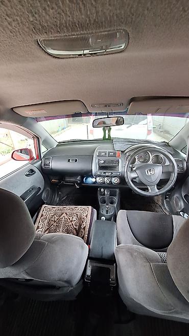 magi: Honda Fit: 2001 г., 1.3 л, Автомат, Бензин, Хэтчбэк — 4