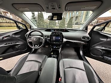 Toyota: Toyota Prius: 2019 г., 1.8 л, Автомат, Гибрид, Хэтчбэк — 8
