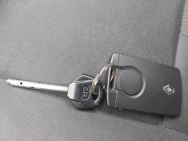 Renault: Renault Mégane III, 5-vrata hečbek, srebrna boja. - Motor: dizel — 18