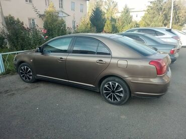 тайота krawn: Toyota Avensis: 2004 г., 1.8 л, Автомат, Бензин, Хэтчбэк