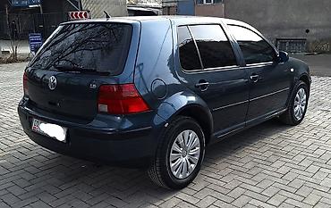 хетчбек: Volkswagen Golf: 2001 г., 1.6 л, Механика, Бензин, Хэтчбэк — 2