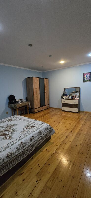 Həyət evləri və villaların satışı: Fatmayı 10 otaq, 300 kv. m — 12