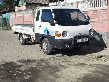 Hyundai: Hyundai Porter: 2002 г., 2.6 л, Механика, Дизель