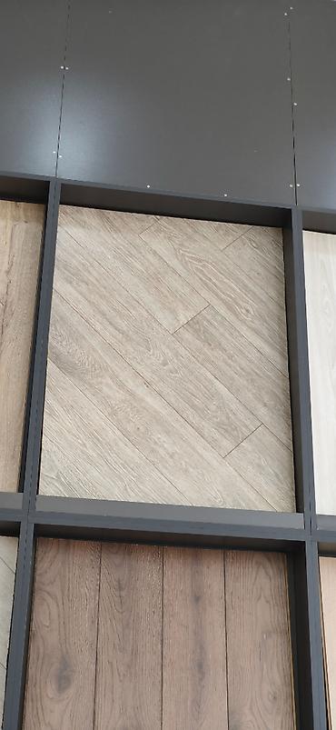 lamina: Ağac teksturalı döşəmə örtükləri – vitrin nümunələri - Material — 1