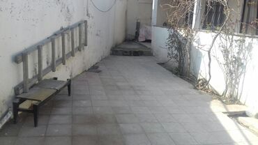 Həyət evləri və villaların satışı: Binəqədi qəs. 2 otaqlı, 65 kv. m, Kredit yoxdur, Yeni təmirli