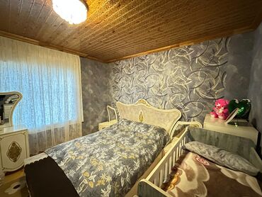 Həyət evləri və villaların satışı: Satılır: həyəti olan fərdi ev - Plan: 4 otaq — geniş qonaq otağı və — 13