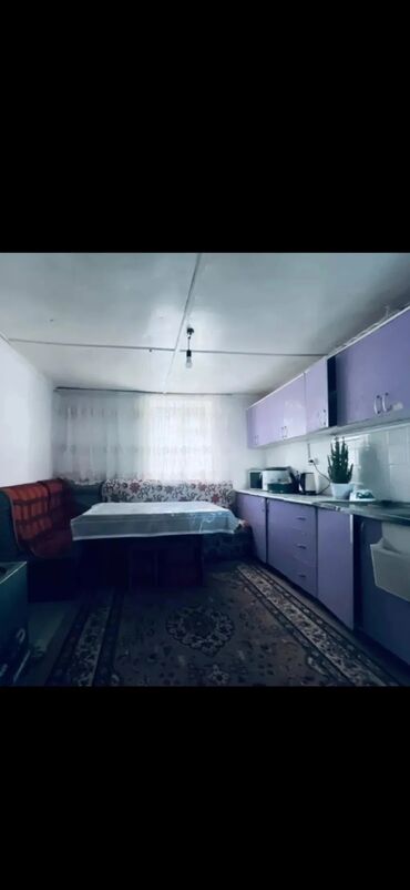 срочно продаю участок газ канализация есть: 60 м², 3 комнаты, Парковка, Сарай, Забор, огорожен