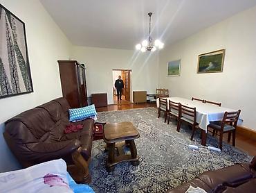 Продажа коттеджей и домов: 🏡 Продается 2-х этажный дом в престижном районе города Бишкек! — 5