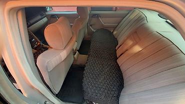 Mercedes-Benz: Mercedes-Benz 260: 2.6 l | 1989 il Sedan — 10