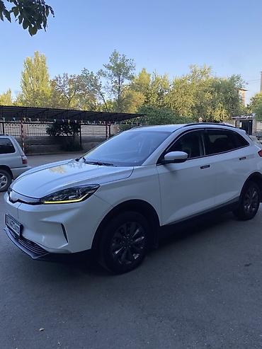 e 303: Weltmeister EX5, 2021 г., 69000 км, Передний — 2