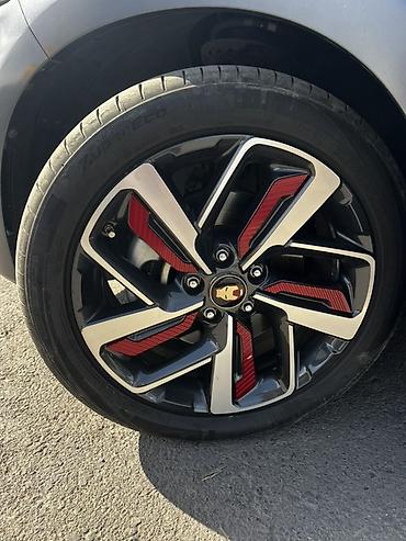 Продажа авто: Hyundai Kona: 2019 г., 1.6 л, Автомат, Бензин, Кроссовер — 8
