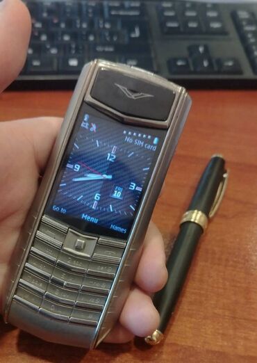 Vertu: Vertu Aster, rəng - Boz