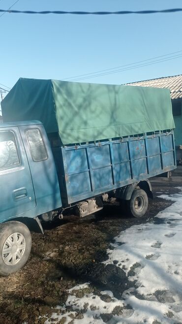 продаю авто дизель: Киа бонго 2700 . жылы 1999. документ баары жайында