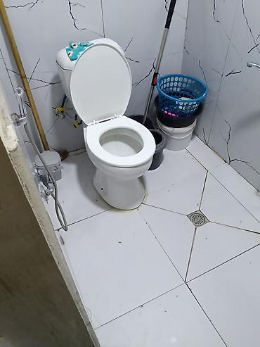 ev alqi satqisi kirayesi: 3 otaqlı həyət evi - Plan: qonaq otağı mətbəxlə birlikdə, 2 yataq — 6