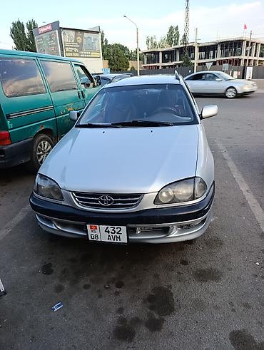 Продажа авто: Toyota Avensis: 2000 г., Бензин, Универсал — 2
