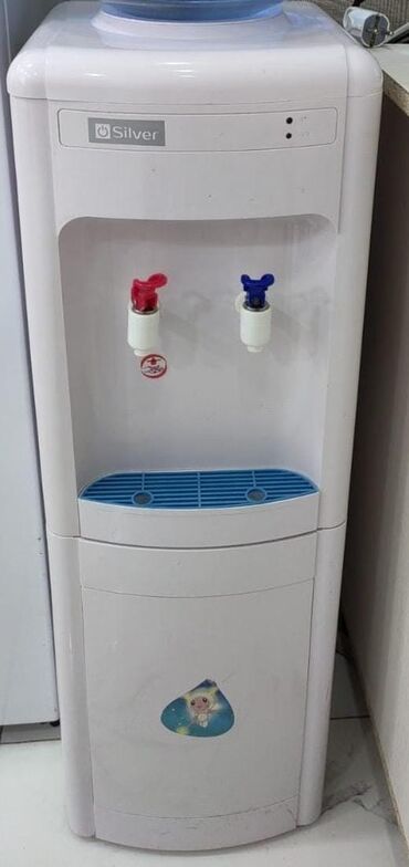 satmaq: Dispenser Döşəməüstü, Su təmizləməsi ilə, İşlənmiş
