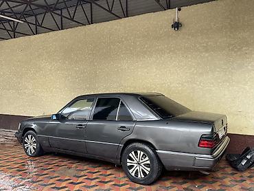 tayota carina e: Mercedes-Benz E-Class: 1993 г., Автомат, Дизель, Седан — 1