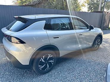 Changan: Changan Qiyuan Q05: 2026 г., Электромобиль, Кроссовер — 3