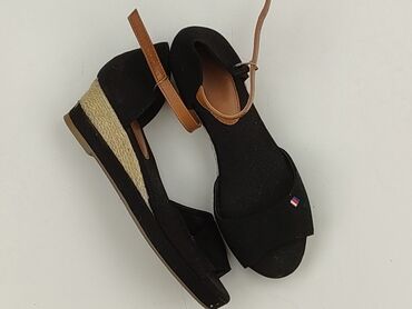 kapcie z kaczego pierza: Sandals for women, size 39