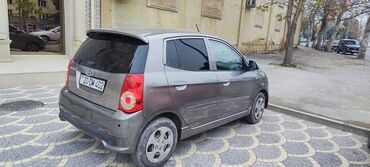 islenmis traktor satisi: Kia Picanto: 1.1 l | 2010 il Hetçbek