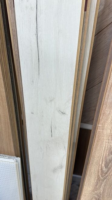 Laminat: Laminat döşəmə panelləri – müxtəlif ağac teksturalı dizaynlar Məhsul — 47