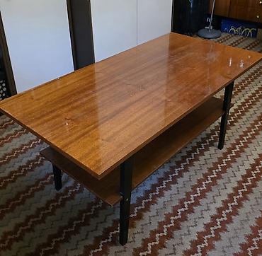 ikea klub sto: Drveni klub sto sa policom mid century retro - Pravougaona ploča od — 1
