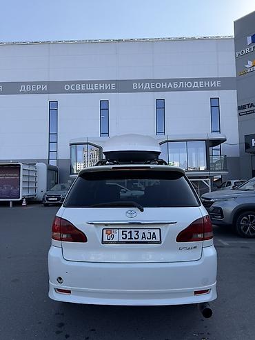 isis toyota: Toyota Ipsum: 2001 г., 2.4 л, Автомат, Газ, Минивэн — 2