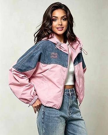 Jaknica: 3000 dinara
S M L