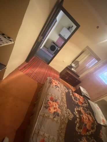 Otaqların uzunmüddətli kirayəsi: Ev kirayəyə verilir. Ünvan: Mehdiabad qəsəbəsi. Mehdiabadın — 9