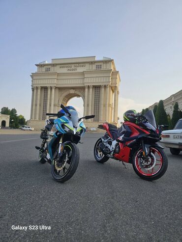 Motosikletlər: Bajaj - Pulsar rs 200 200 sm3, 2022 il, 21114 km — 4