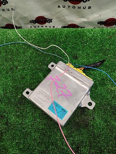 Блок управления подушками безопасности (SRS Airbag ECU) -