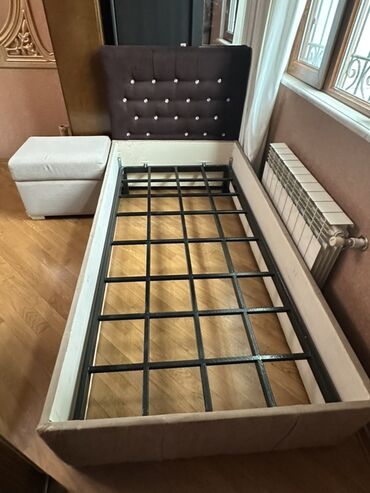 Çarpayılar: İşlənmiş, Təknəfərlik çarpayı, Bazasız, Matras ilə, Siyirməsiz