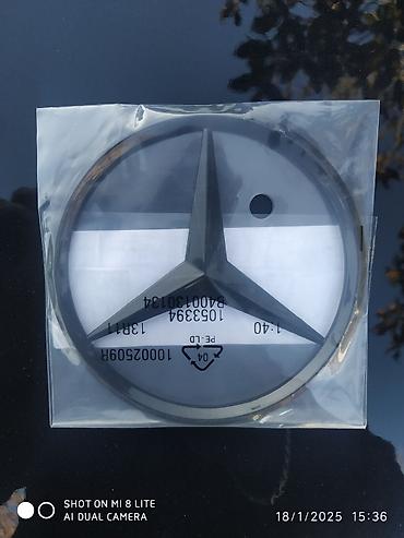 mercedes e220 cdi: Mercedes Loqo Emblem Znak Arxa Olcu 10mm. Qara parlaq. Piano black — 4