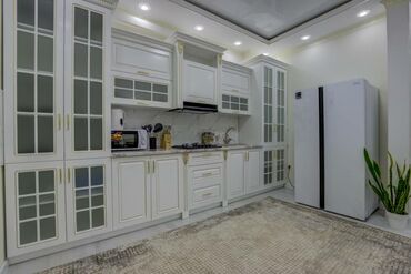 Посуточная аренда квартир: 2 комнаты, Бронь, Душевая кабина, Постельное белье — 8