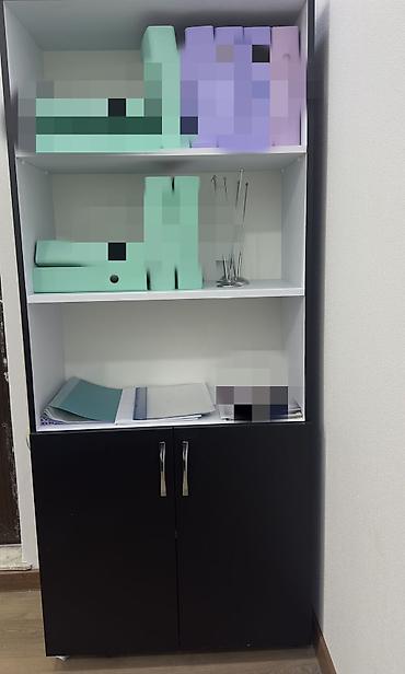 Ofis dəst mebeli: Ofis mebeli komplekt şəkildə cəmi 1250 AZN-ə satılır. Təcili olduğu — 5