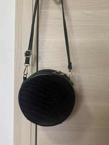 karl lagerfeld torbica: Shoulder bag