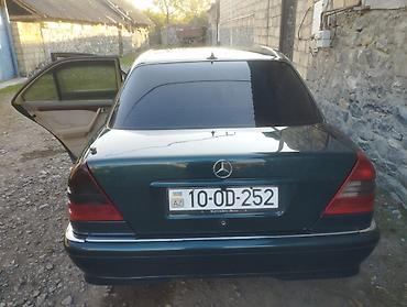 volkswagen passat nece masindi: Mercedes-Benz E-Class (W210) sedan - Kuzov: 4 qapılı sedan, tünd — 9