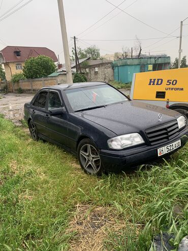 Скупка авто: Срочно машина Бишкекте 1.8 Пилита мотор Механика