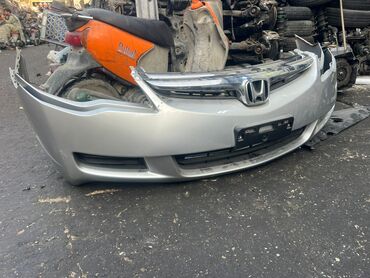 on bufer: Ön, Honda Civic