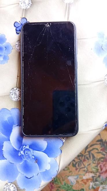 redmi 10 ekran: Realme rəng - Qara, Qırıq — 3