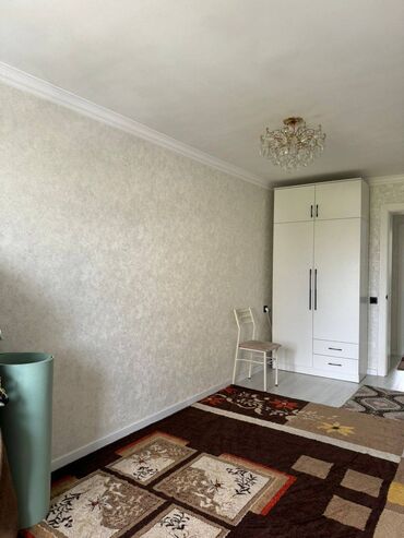 аренда квартиры под офис в центре: 3 комнаты, 57 м², Элитка, 4 этаж, Евроремонт