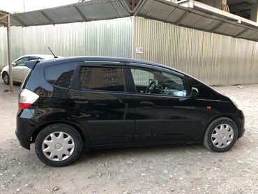 авто аккорд: Honda Jazz: 2009 г., 1.2 л, Механика, Газ, Хэтчбэк